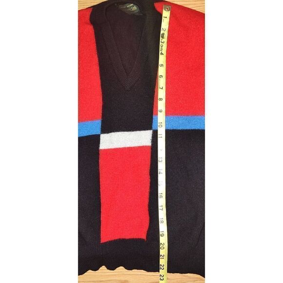 Vintage Wool Sweater J McInerney Ltd Scotland Gray Blue Red Black Color Block Sz - Picture 5 of 8